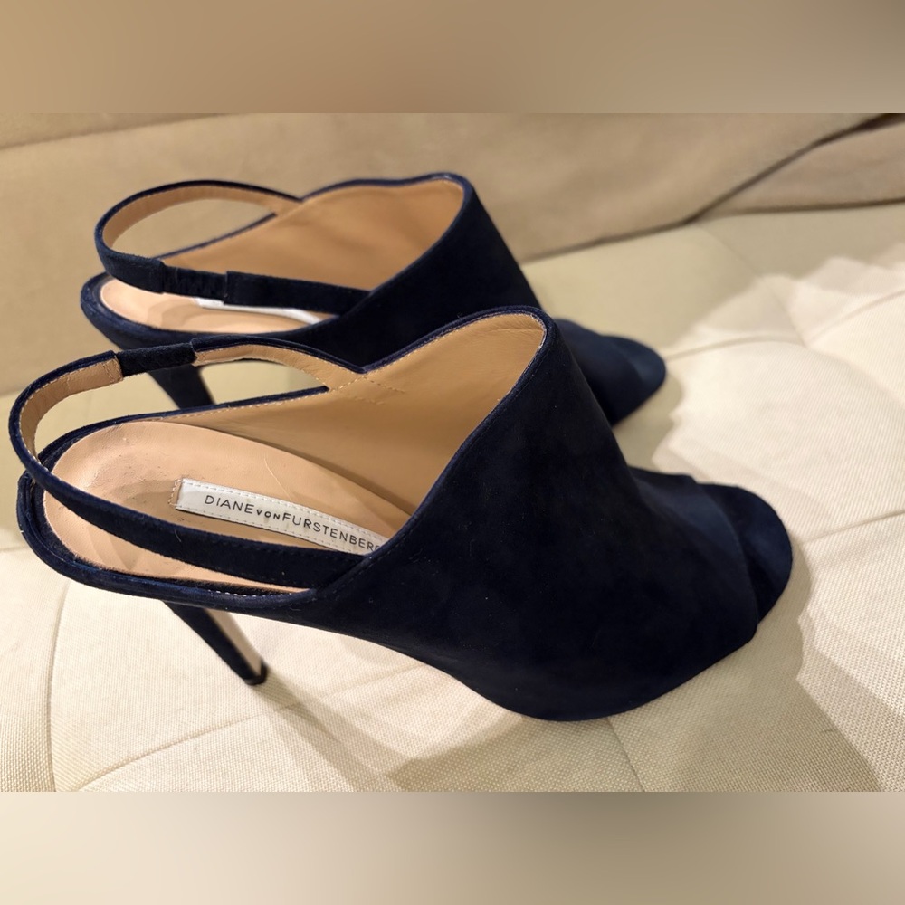 Diane Von Furstenberg Dark Blue Heels